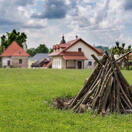 Villa Lypche Bešeňová Dış mekan fotoğraf