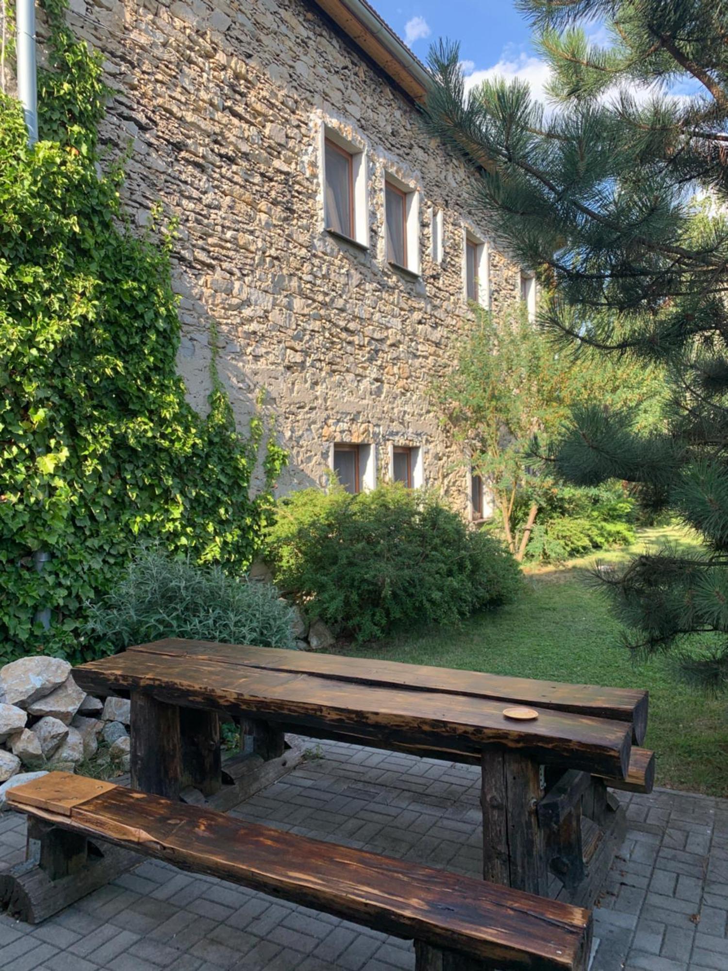 Villa Lypche Bešeňová Dış mekan fotoğraf