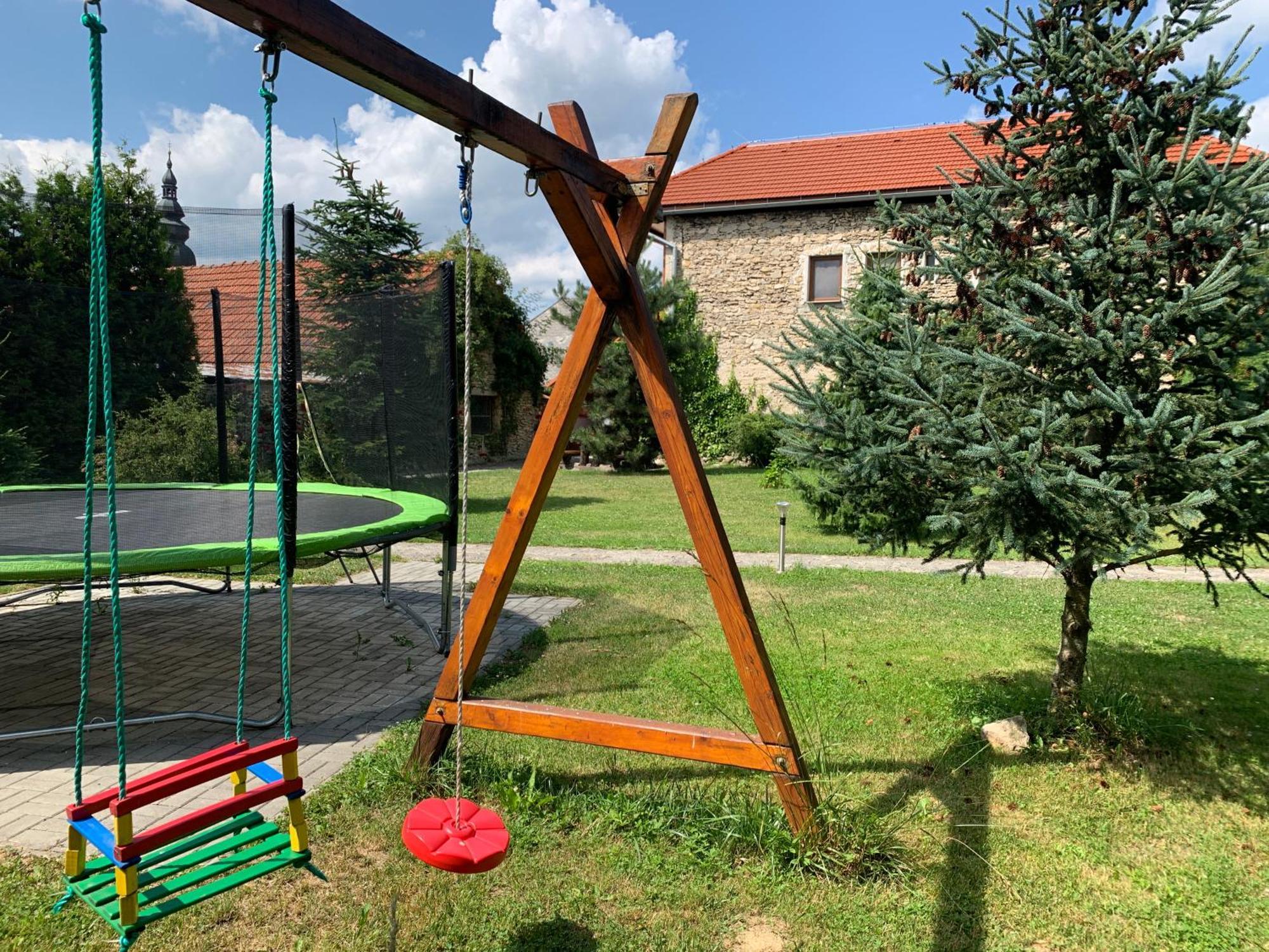 Villa Lypche Bešeňová Dış mekan fotoğraf
