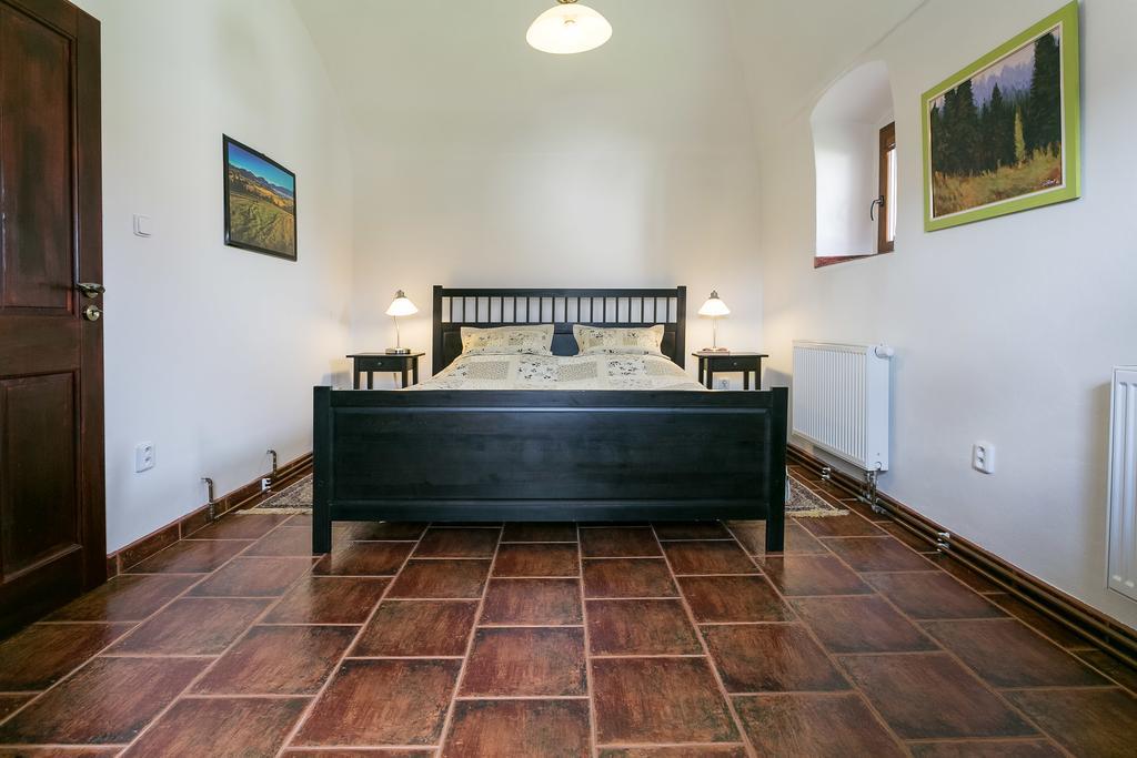 Villa Lypche Bešeňová Dış mekan fotoğraf